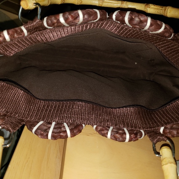 Beautiful Straw Bag - Picture 3 of 3